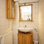 Haus Sonnenblume Ferienwohnung 04 * Neuendorf (Rugen)