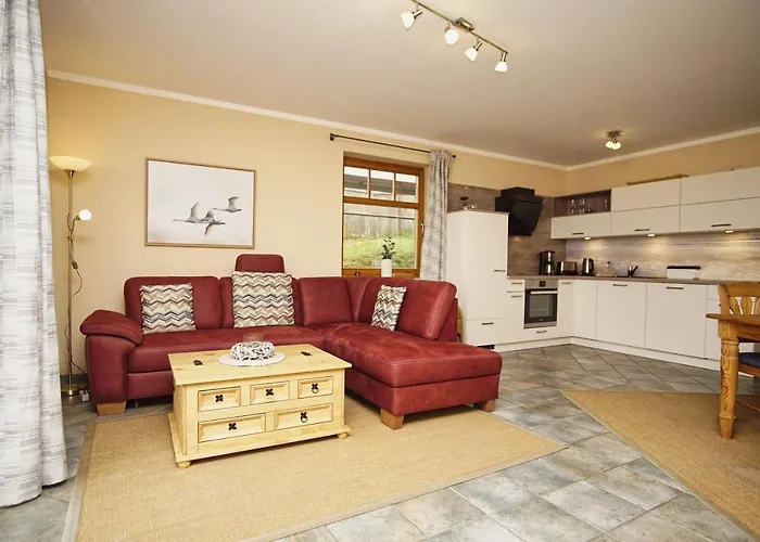 Apartment idyllsiche Lage, Ferienwohnung mit Terrasse, Meerblick - Haus Sonnenblume FeWo 04 *